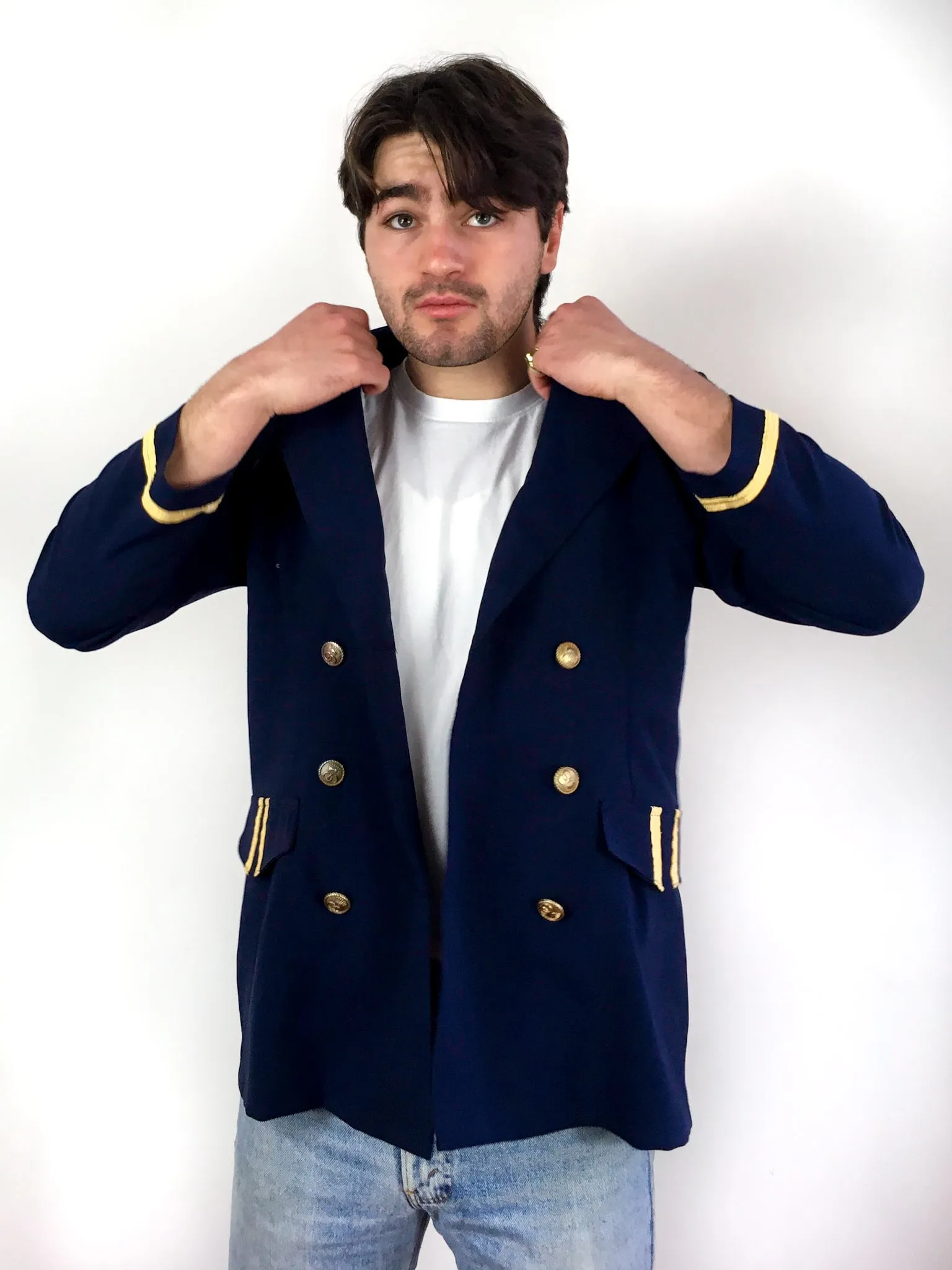 70s vintage navy blue light blazer, gold-toned details