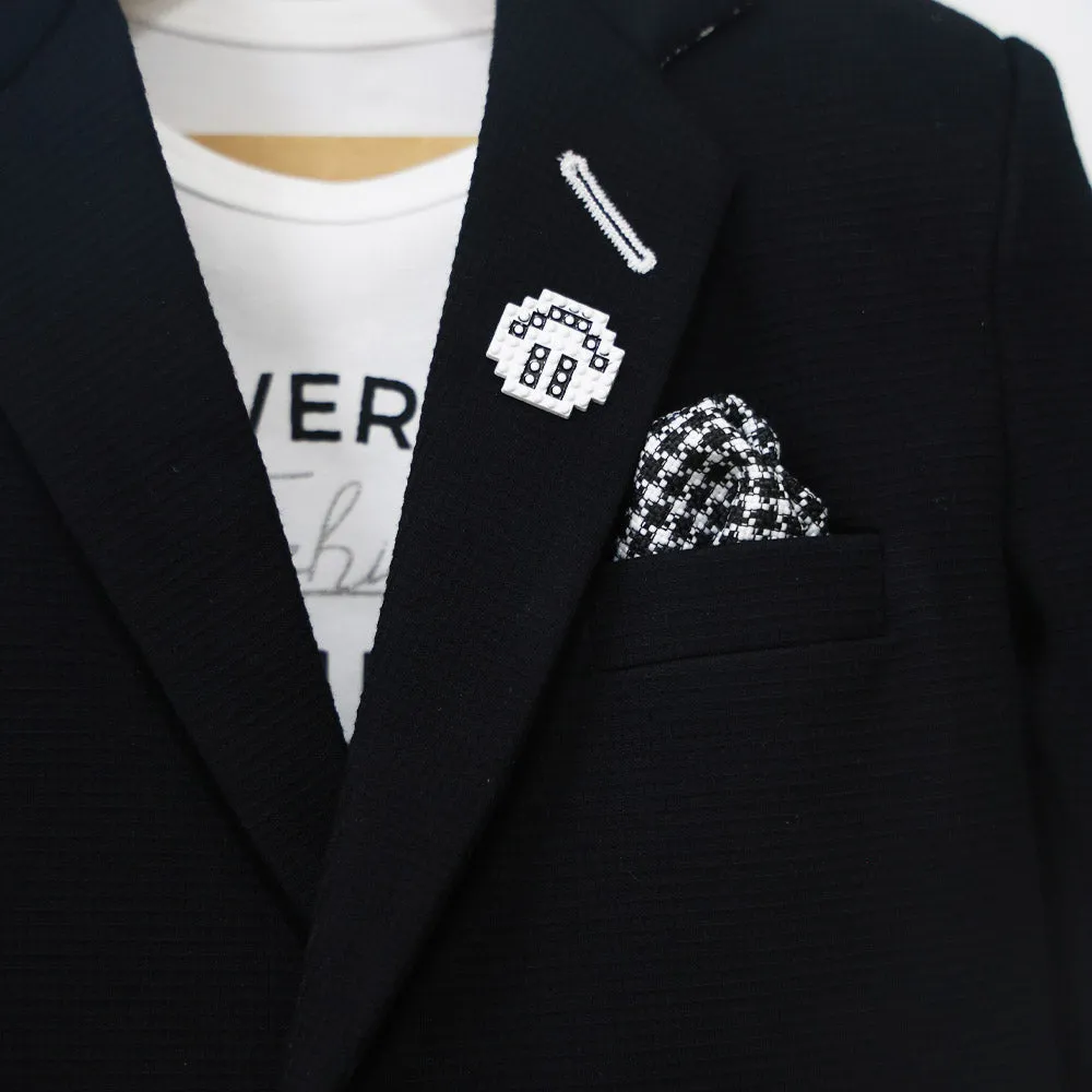 Black Blazer With White T-Shirt