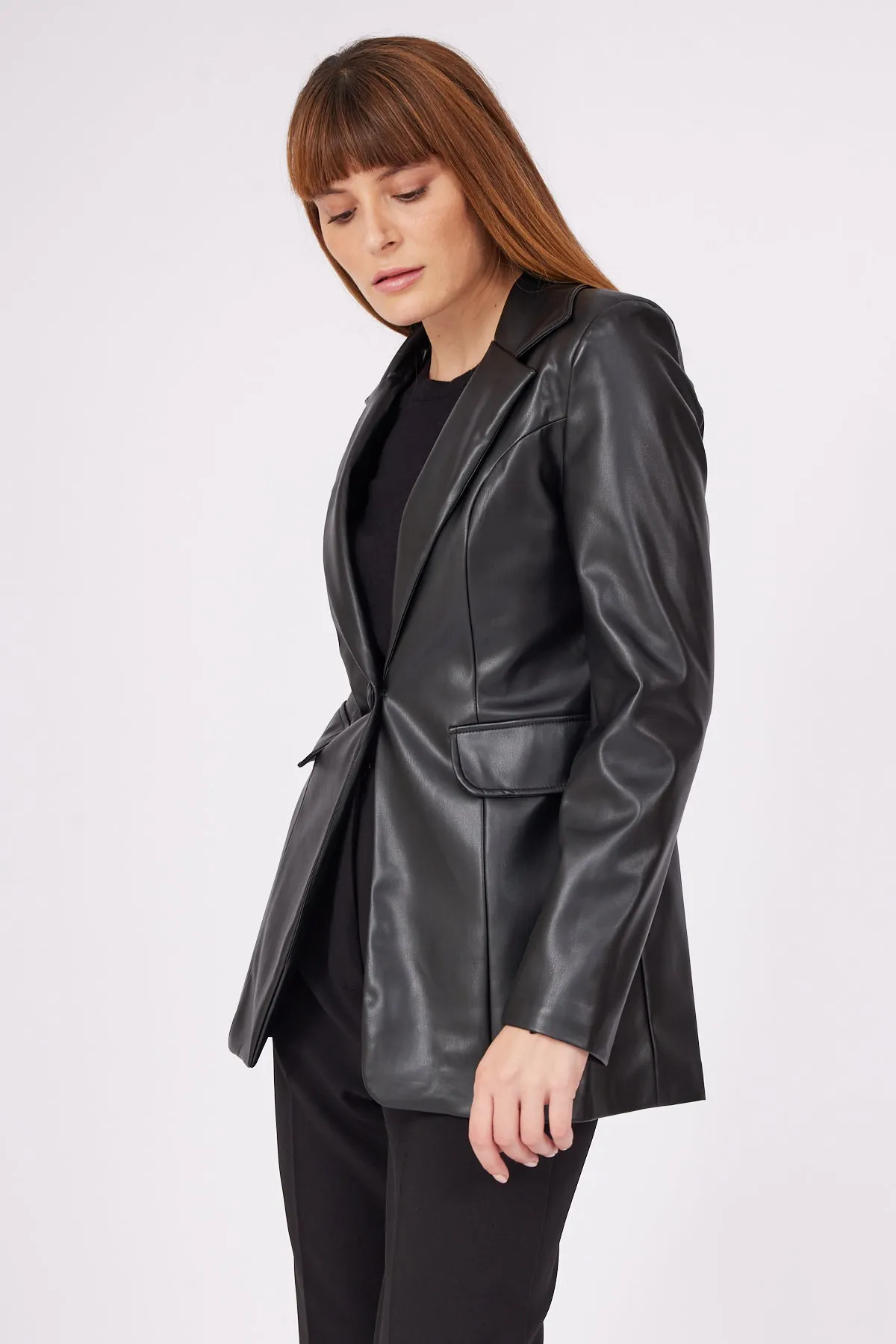 BLACK STRAIGHT LEATHER JACKET