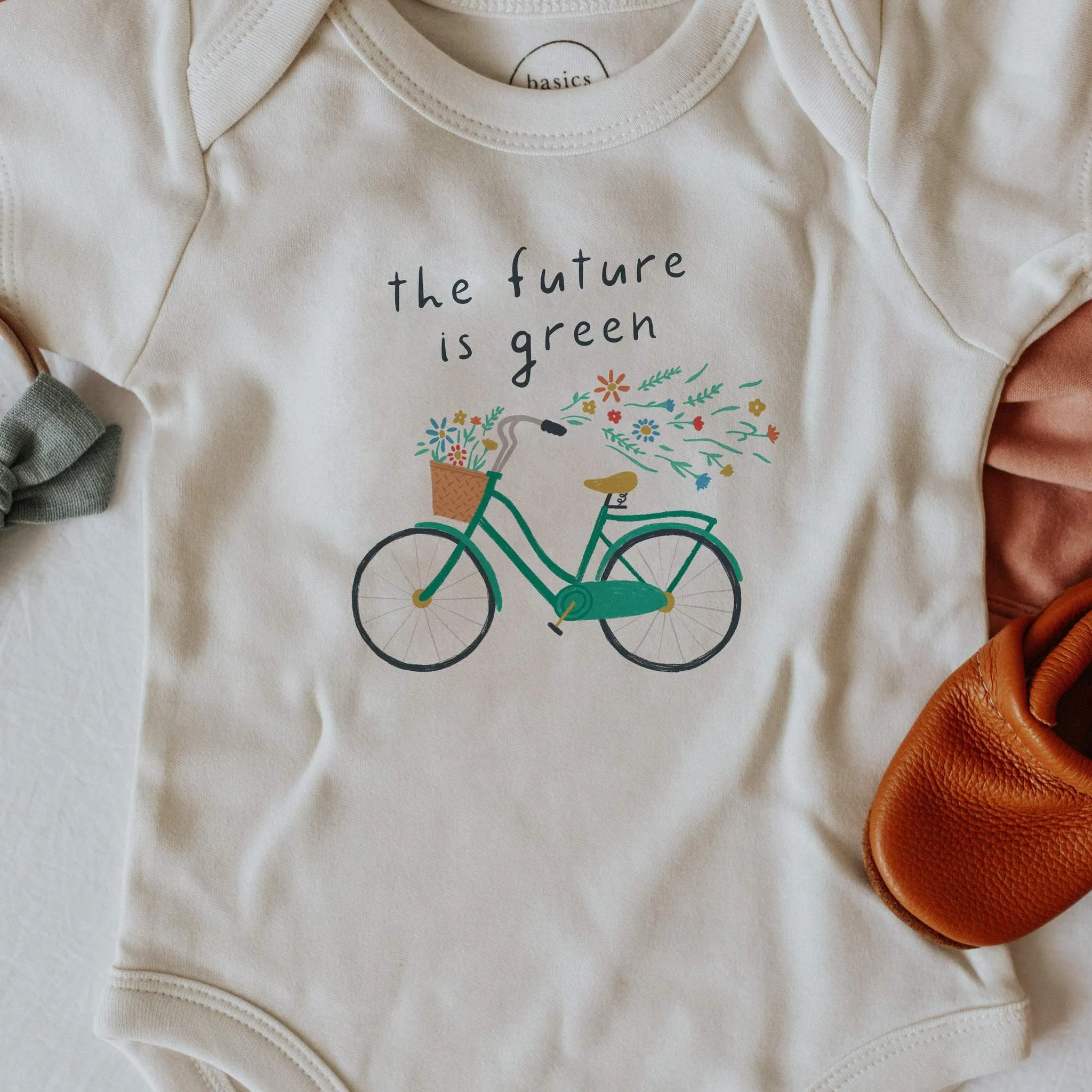 Finn   Emma - Future is Green Graphic Bodysuit