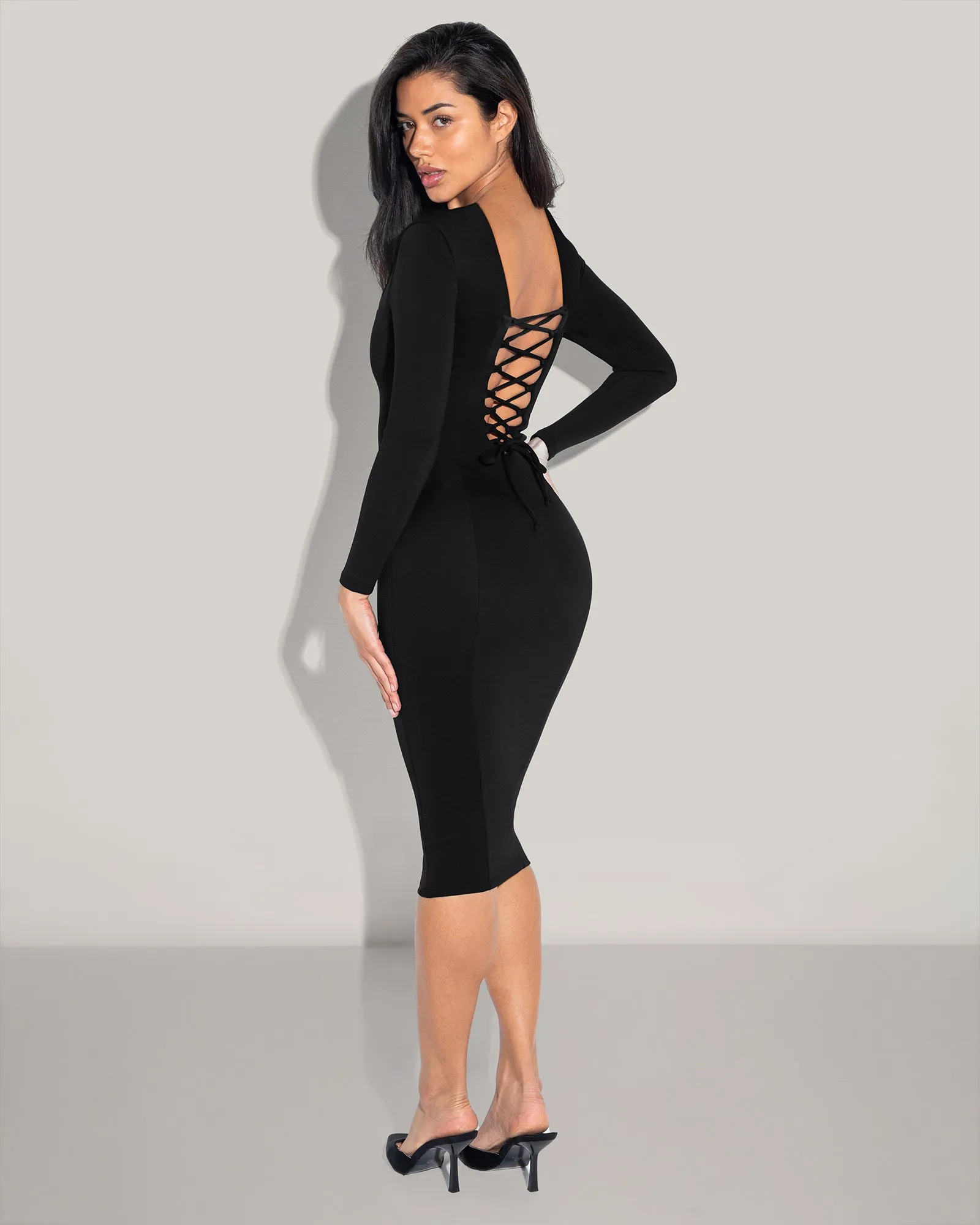 Squarey Long Sleeve Dress - Black