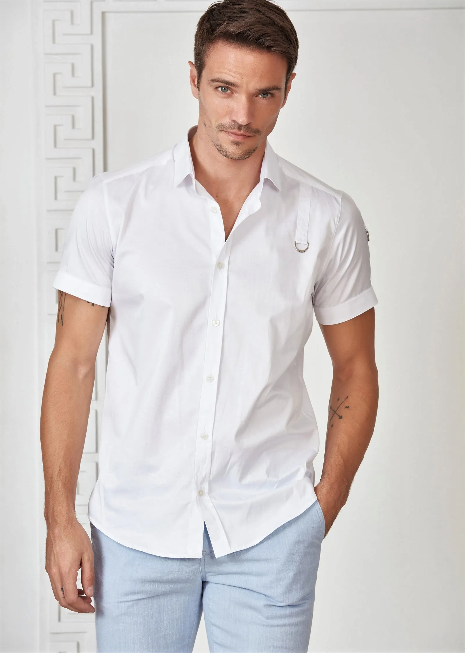 White Buckle Detailed Short Sleeve Shirt