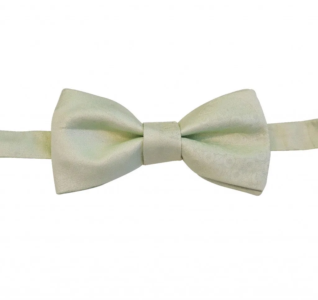 WHITE COTTON BOW TIE